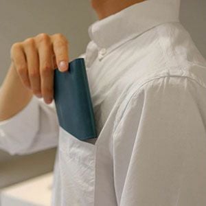 アッカーマン シャモア革（鹿革） ドイツ製 コンパクト財布 マルチ