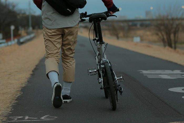 ナリフリ narifuri ライトウェイトバイクパンツ サイクルパンツ
