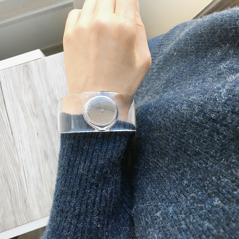 イッセイミヤケ 腕時計 ISSEY MIYAKE WATCH 吉岡徳仁 O オー クリア