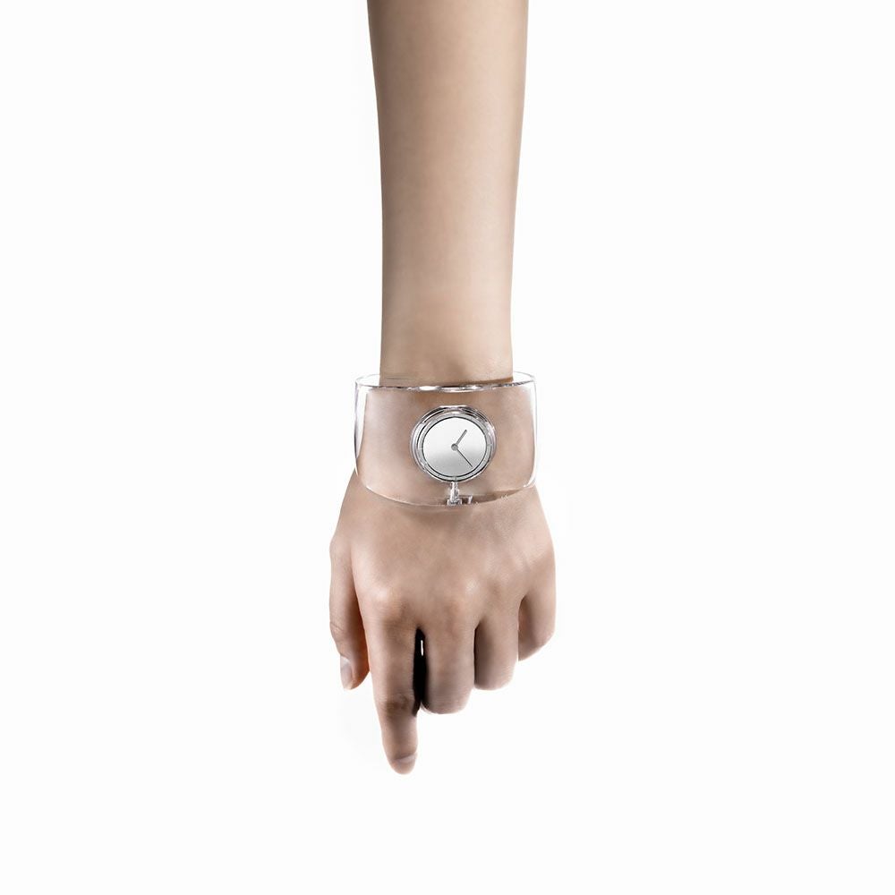 イッセイミヤケ 腕時計 ISSEY MIYAKE WATCH 吉岡徳仁 オーボールド O
