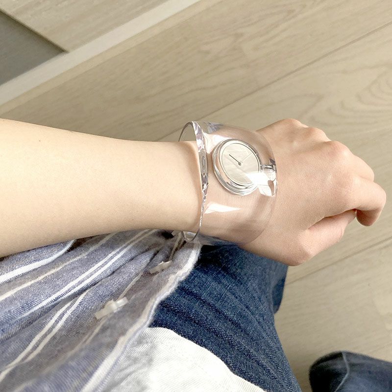 イッセイミヤケ 腕時計 ISSEY MIYAKE WATCH 吉岡徳仁 オーボールド O