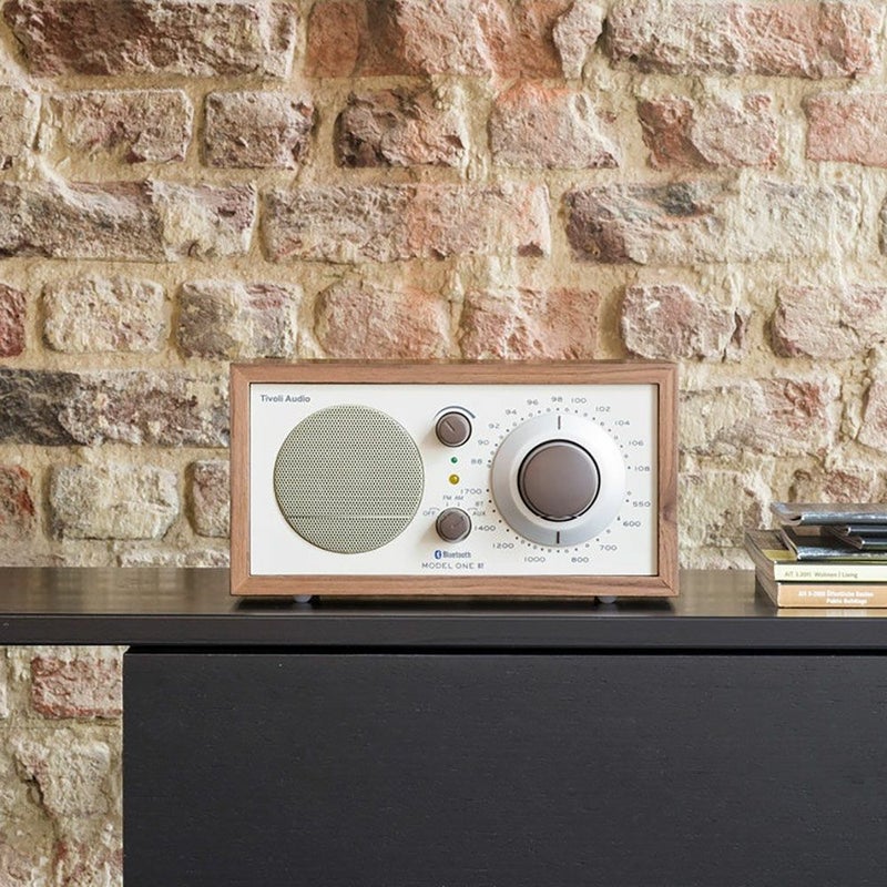 チボリオーディオ Model One BT｜上質な音とおしゃれなレトロデザイン 