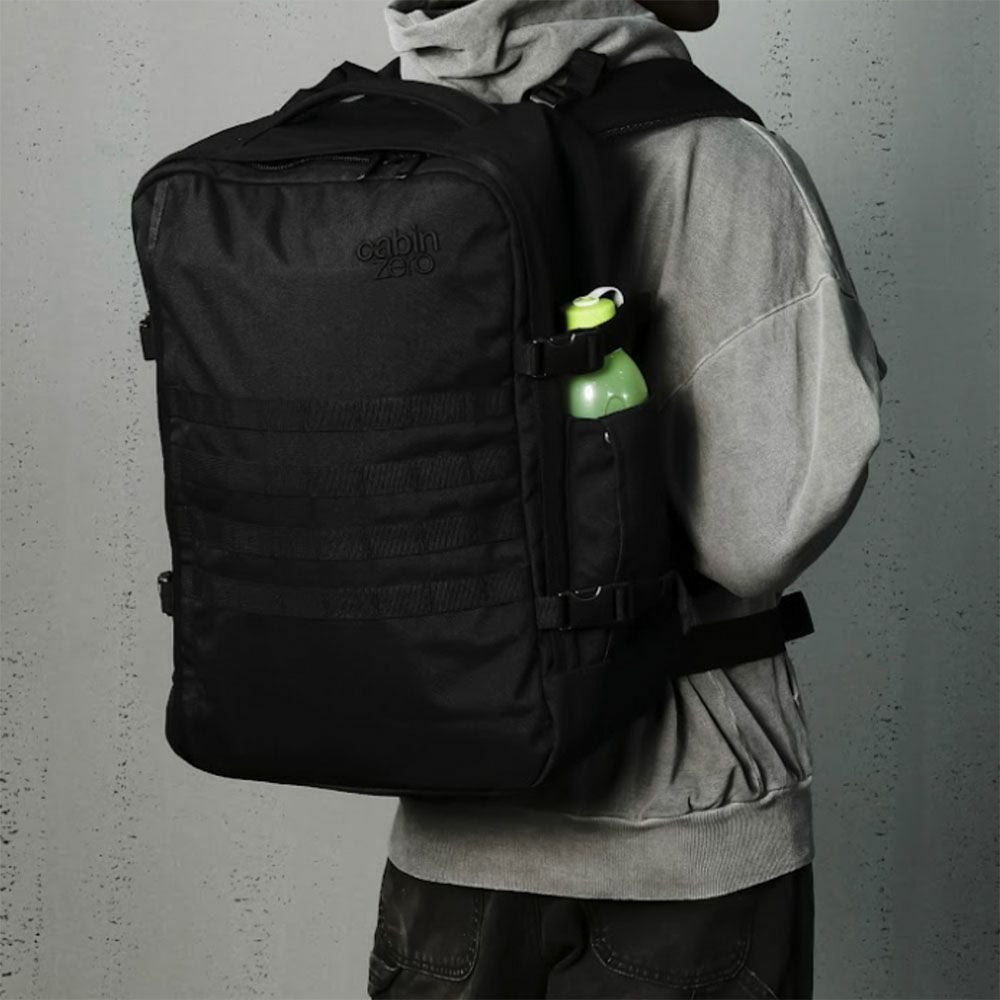 【新品・未開封】CabinZero ミリタリー 44L ブラック キャビンゼロ cabin zero（キャビンゼロ） CABINZERO militarystyle44 ミリタリー