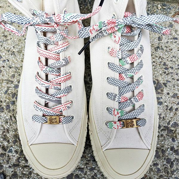 着物から作った靴紐　shoe face