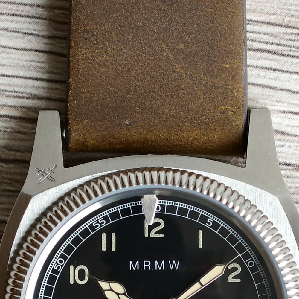 M.R.M.W ミリタリーウォッチ 腕時計 チェコスロバキア空軍 マジェ