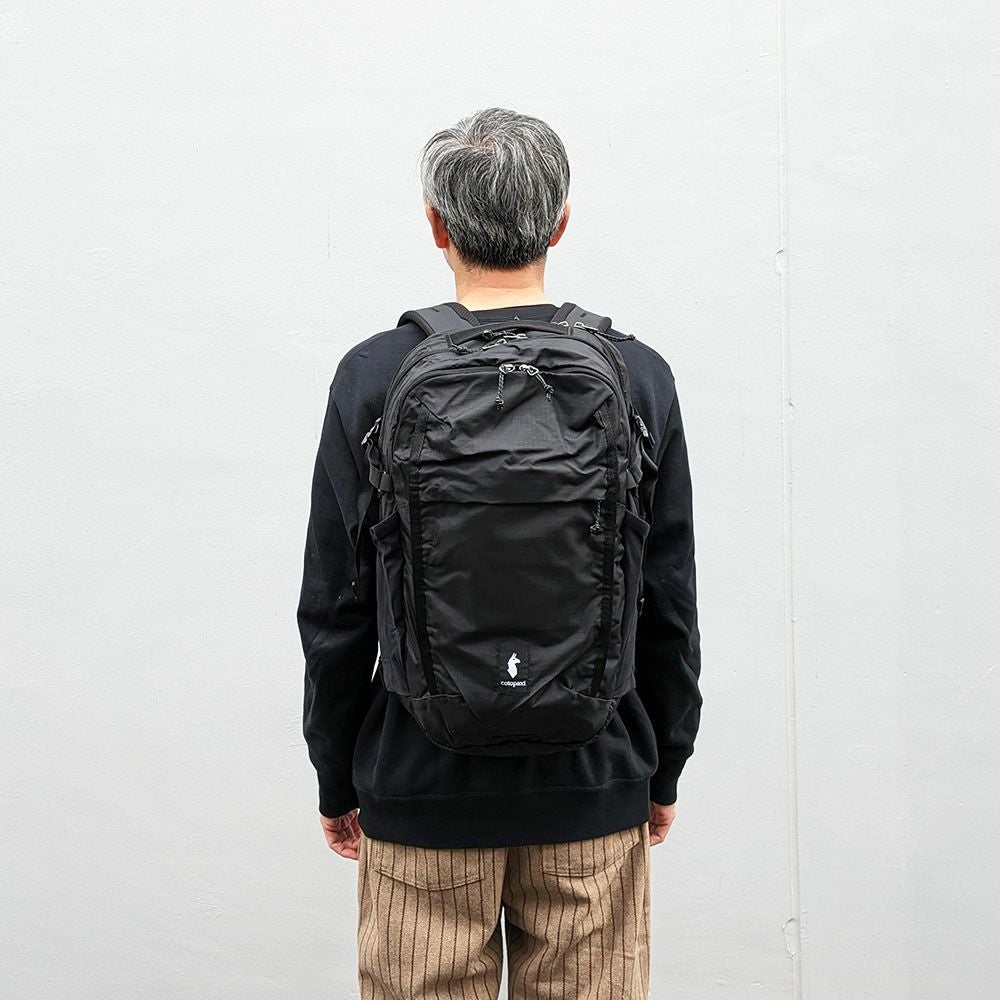 コトパクシ　リュック　バックパック　黒