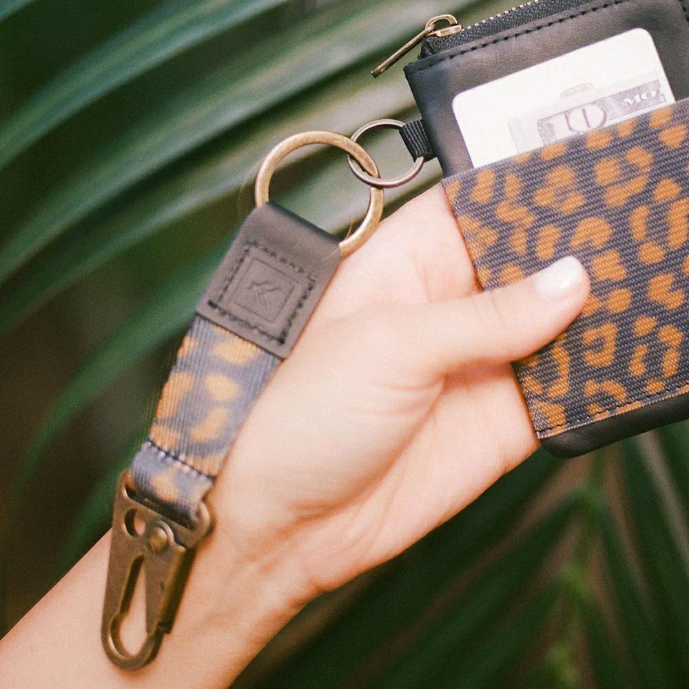 カスタムキーチェーン　スレッド THREAD