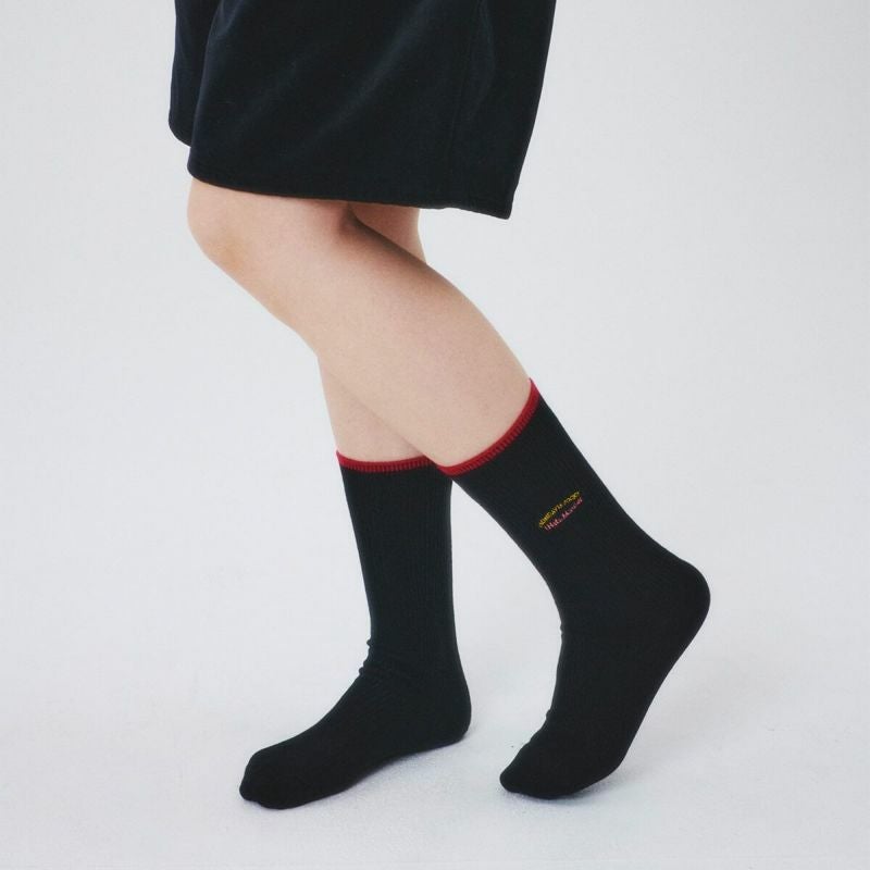 I HATE MONDAY 韓国ブランド　靴下　無地　ロゴ