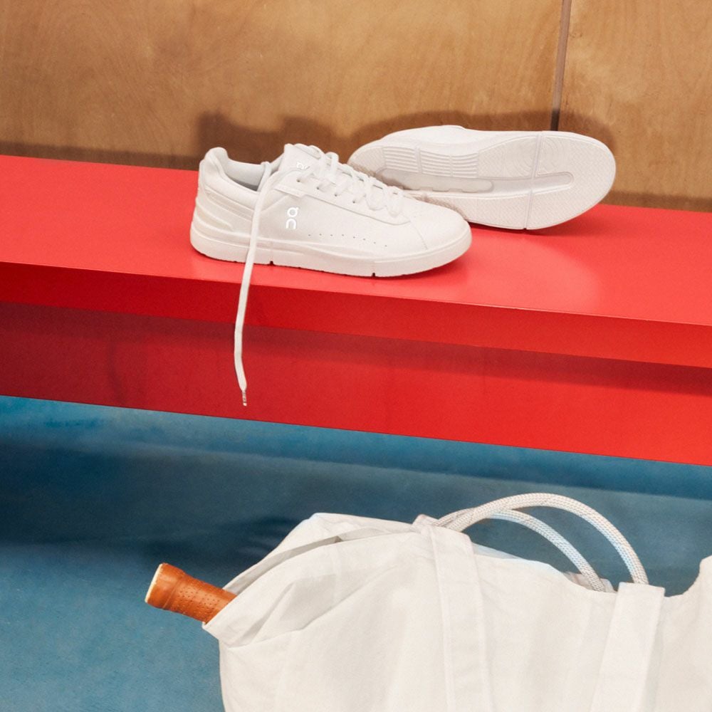 オン ロジャー アドバンテージ メンズ スニーカー ホワイト On The Roger Advantage コートシューズ ロジャー・フェデラー監修 軽量 クッション性 通気性 正規品