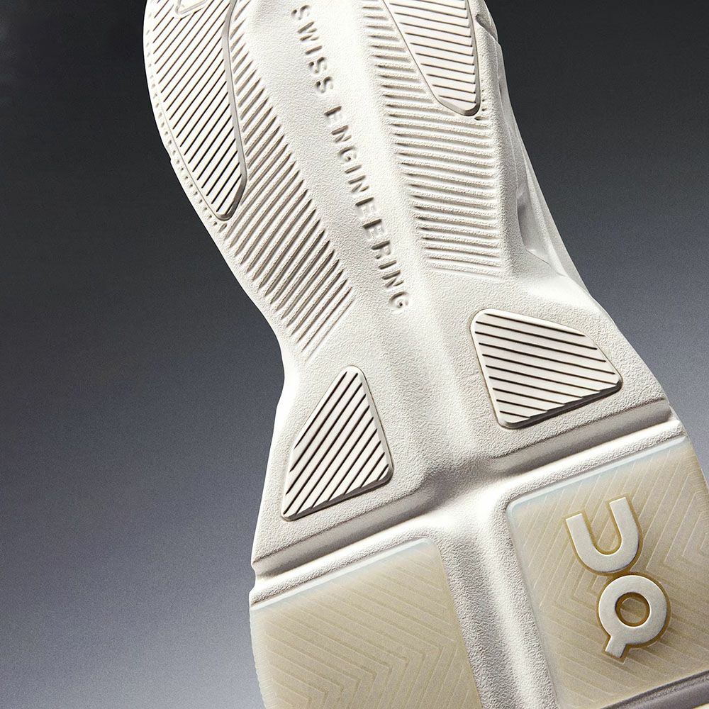 On Cloudpulse Next レディース トレーニングシューズ ホワイト 軽量 安定 ジム シーンレス